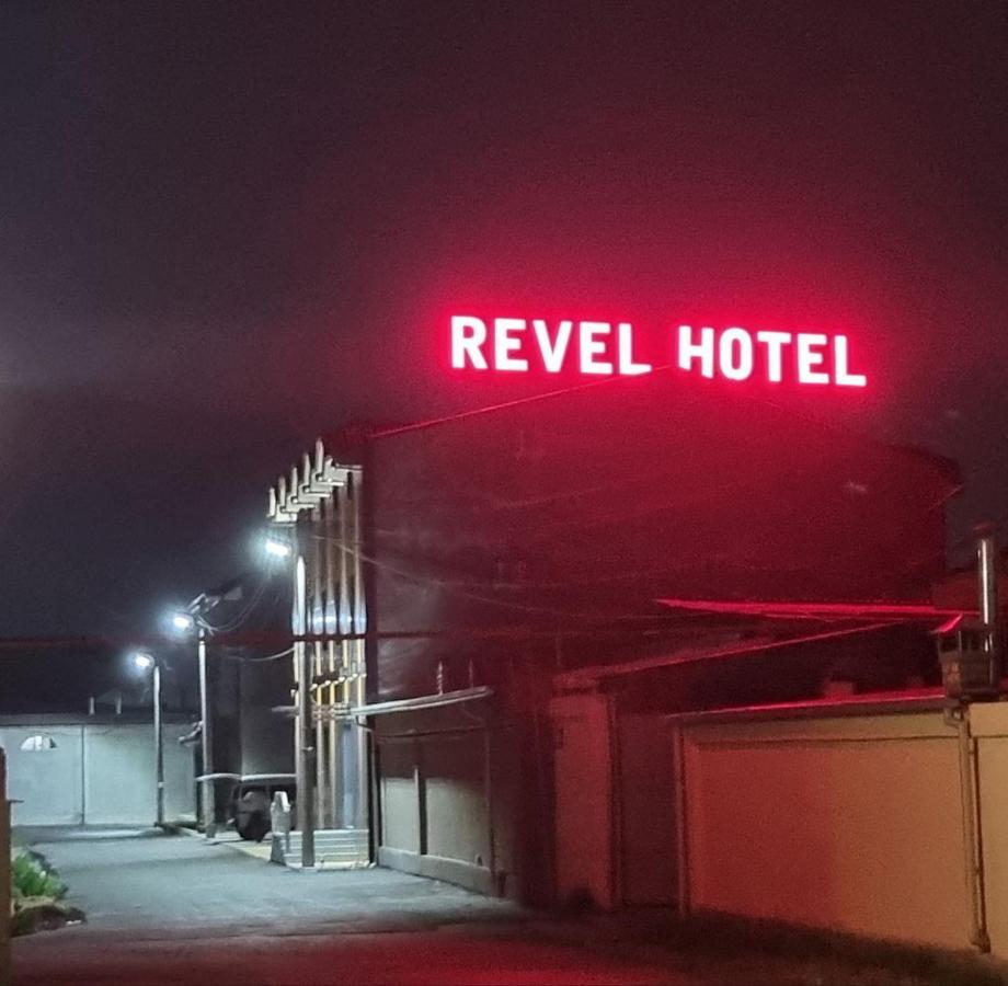 Revel Hotel Tashkent Exterior foto